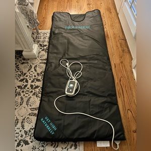 Higher Dose barely used Infrared Sauna Blanket